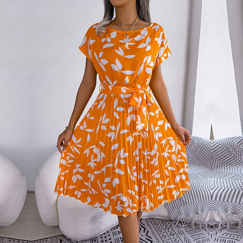 Jecka | Kurzärmeliges Freizeitkleid mit Blumenmuster